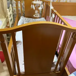 Ξύλινη κούνια για βρέφη με καινούριο στρώμα, Επαρχία Λευκωσίας — Λευκωσία - Άγιος Αντώνιος
