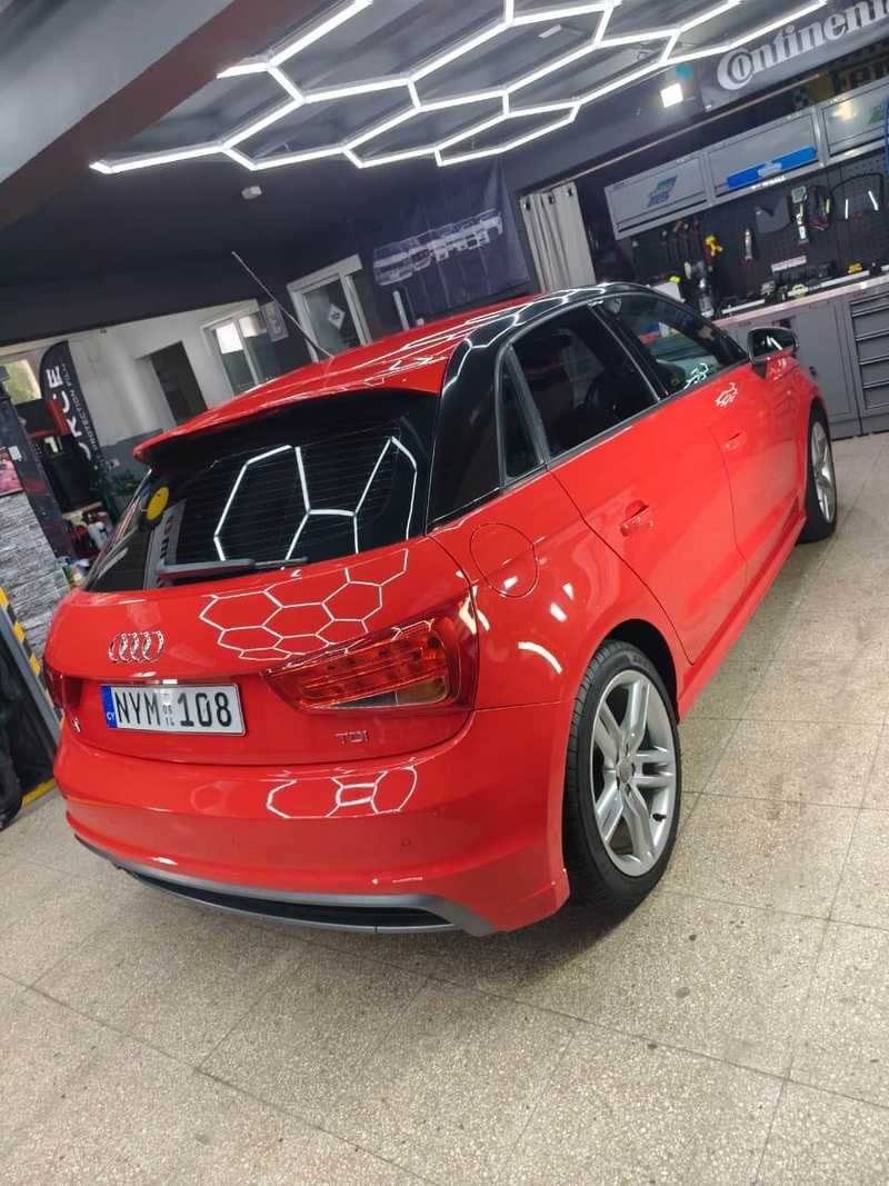 2014 Audi A1 1,6L 2014 Cyprus