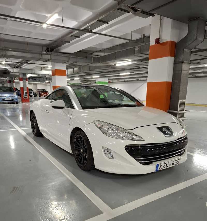 Peugeot RCZ 1,6L 2011