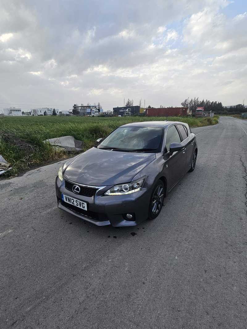 Lexus CT 1,8L 2012