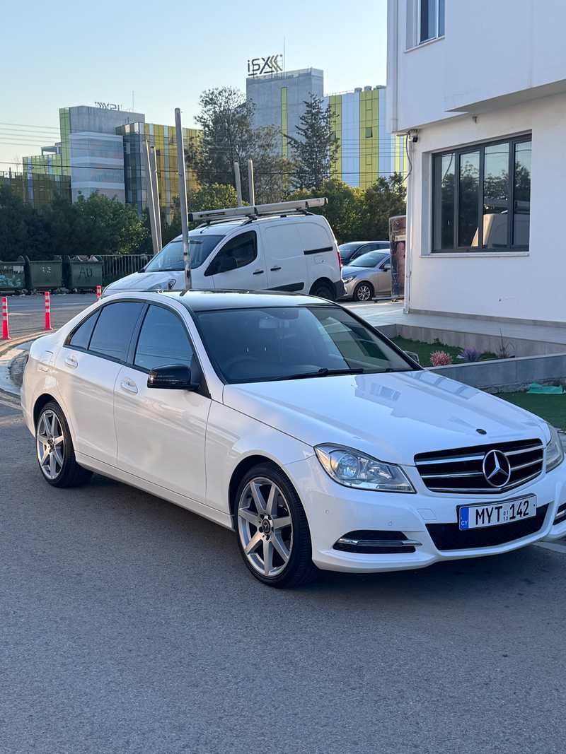 2013 Mercedes-Benz C-Class 2,2L 2013 Cyprus