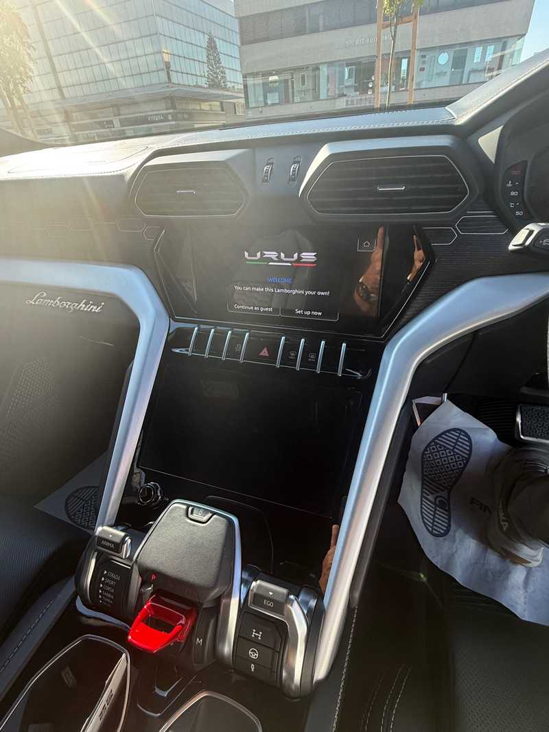 2022 Lamborghini Urus 4,0L 2022 Cyprus