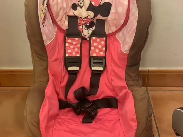 Child car seat size 0-18 kg minie mouse, Limassol — Limassol - Agia Fyla