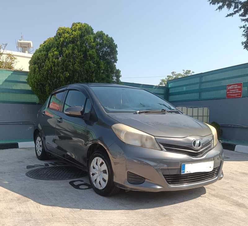 Toyota Vitz 1,3L 2011