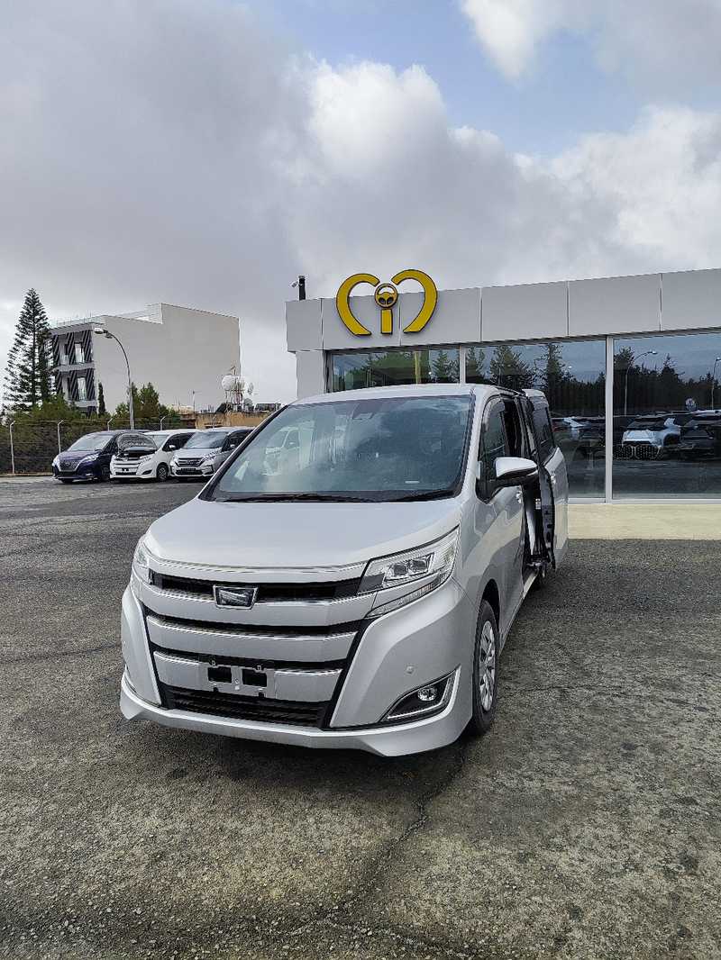 2021 Toyota Noah 2,0L 2021 Cyprus