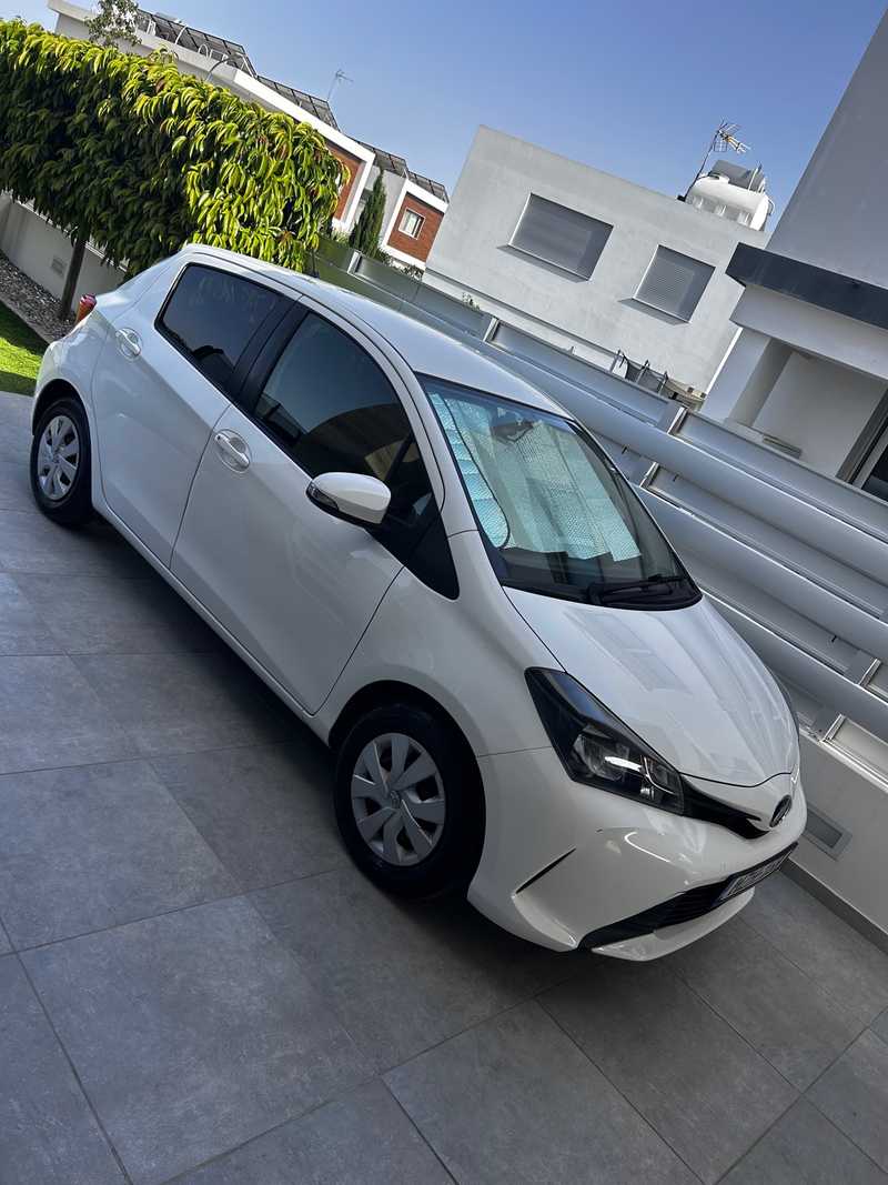 2014 Toyota Yaris 1,3L 2014 Cyprus