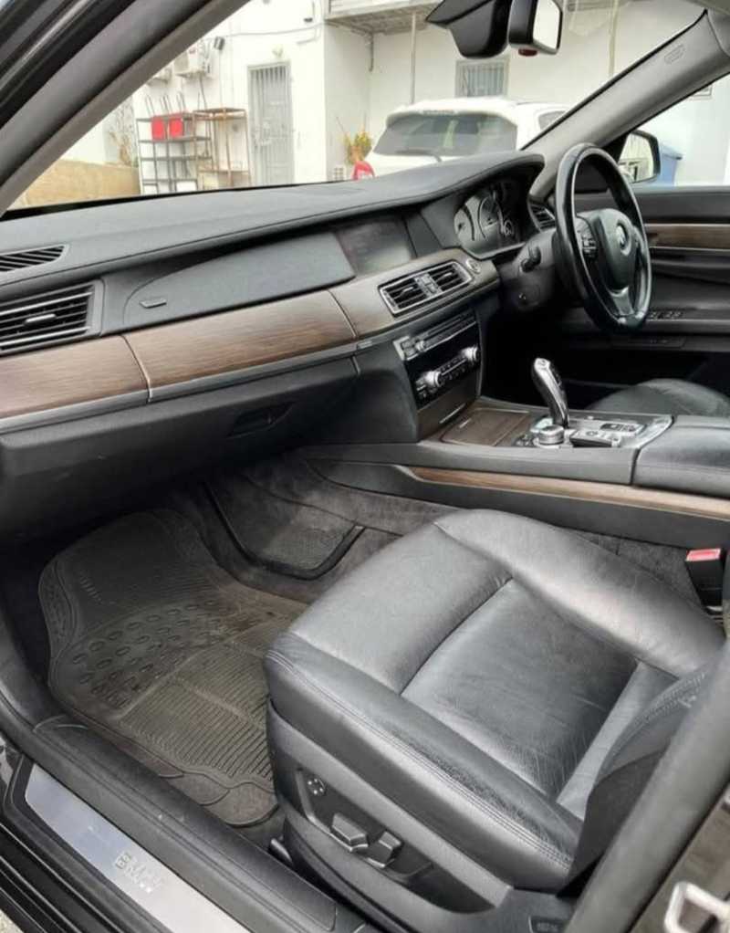 2010 BMW 7-Series 3,0L 2010 Cyprus