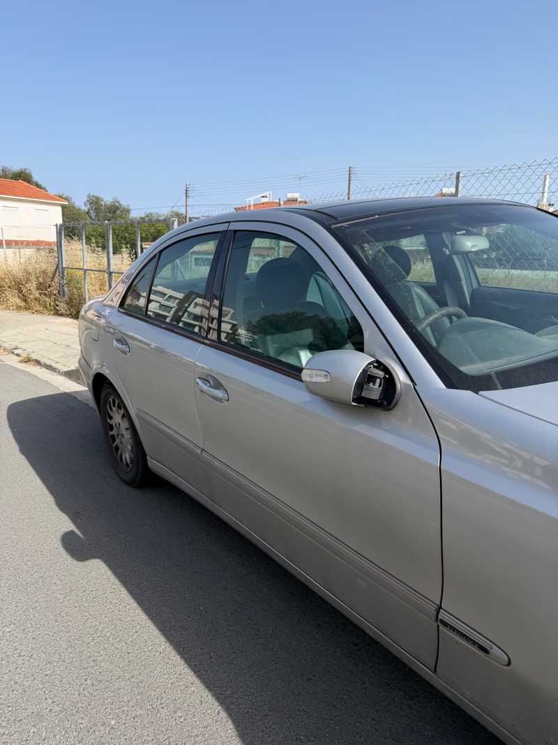 2004 Mercedes-Benz E-Class 2,2L 2004 Cyprus