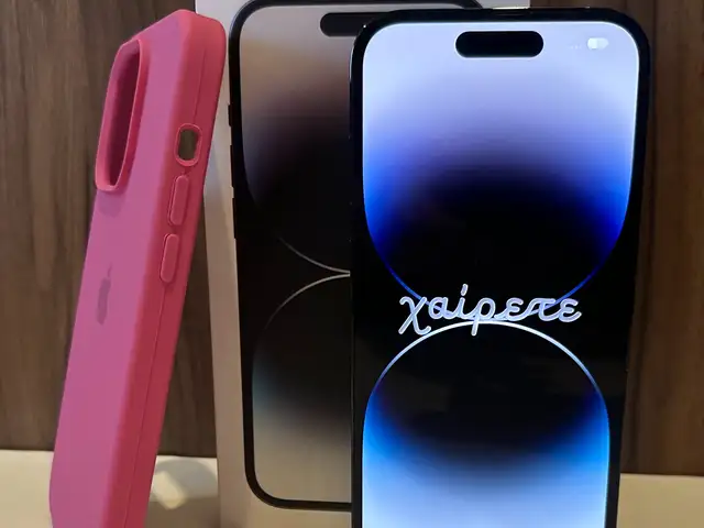 Iphone 14 pro | 128gb | space black | 100 battery | box, cable & case | like new, Limassol — Erimi