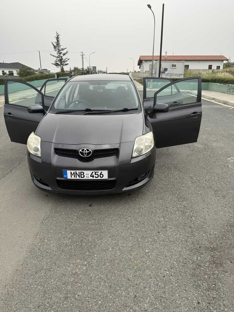2008 Toyota Auris 5,0L 2008 Cyprus