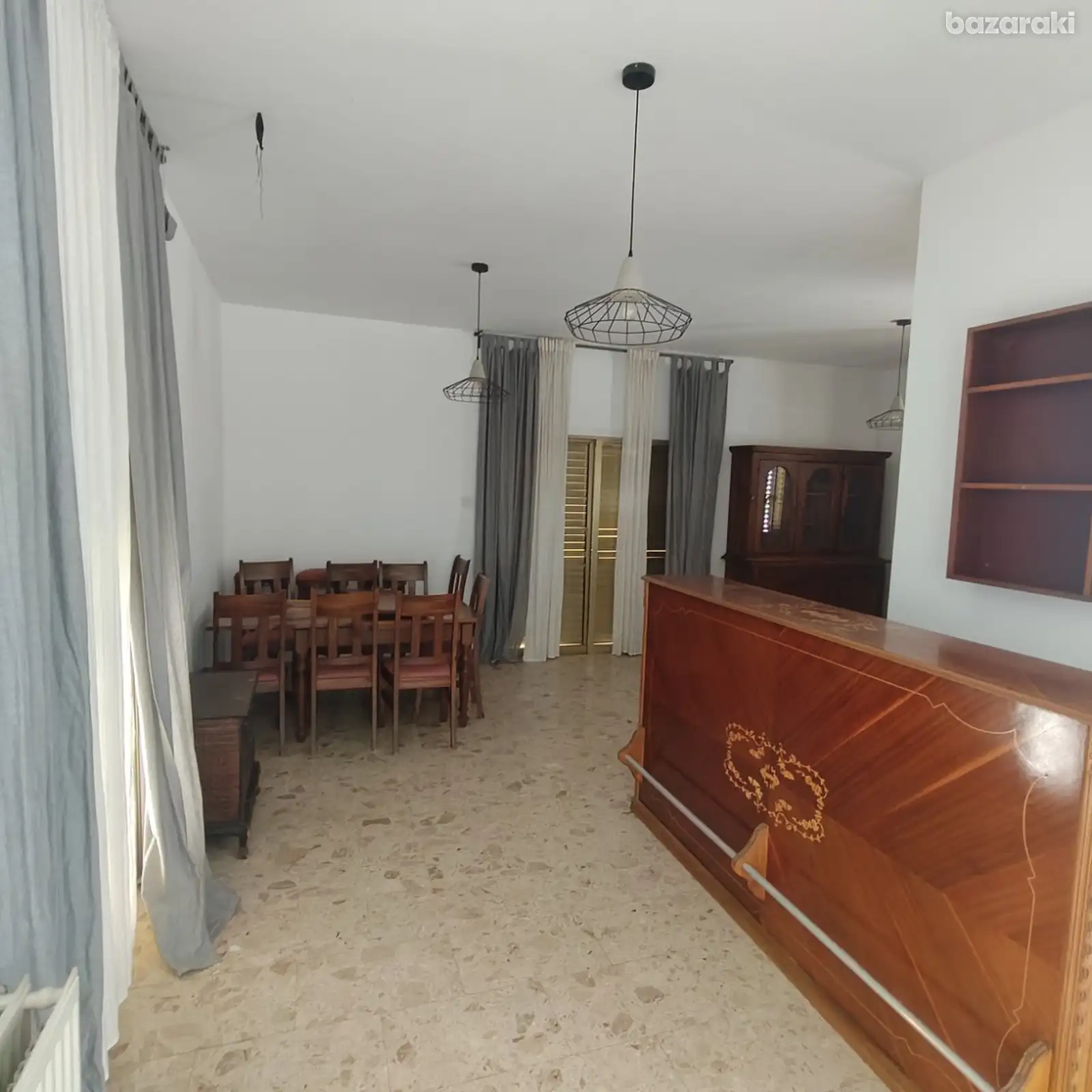 Room — 9