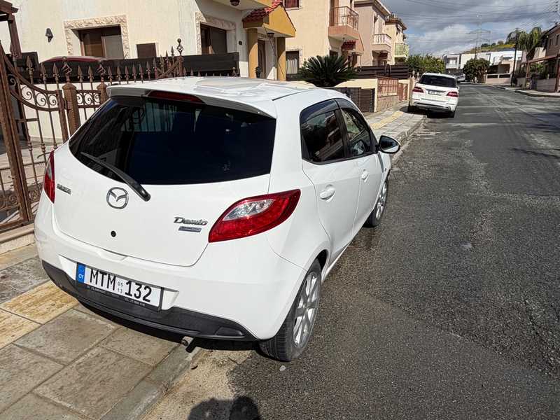 2013 Mazda Demio 1,3L 2013 Cyprus