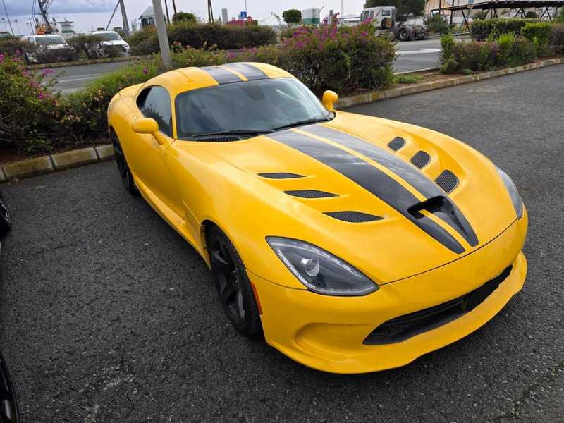 2015 Dodge Challenger 8,0L 2015 Cyprus