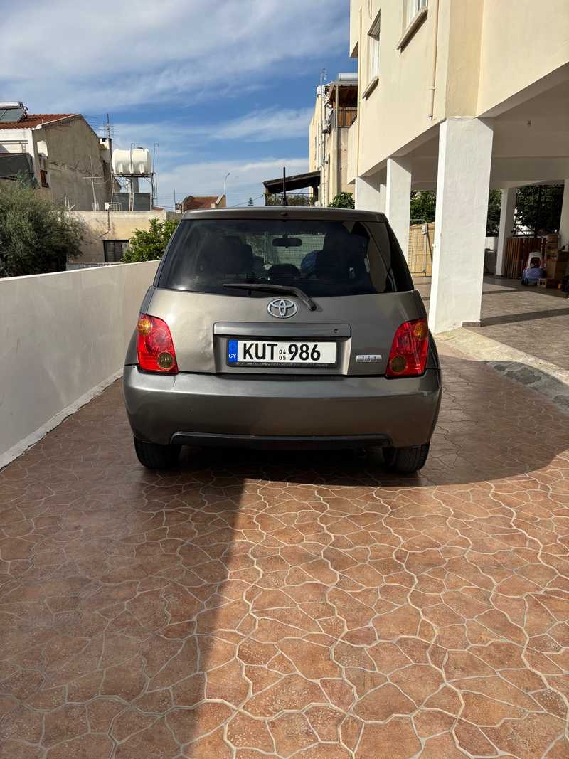 2005 Toyota Ist 1,3L 2005 Cyprus