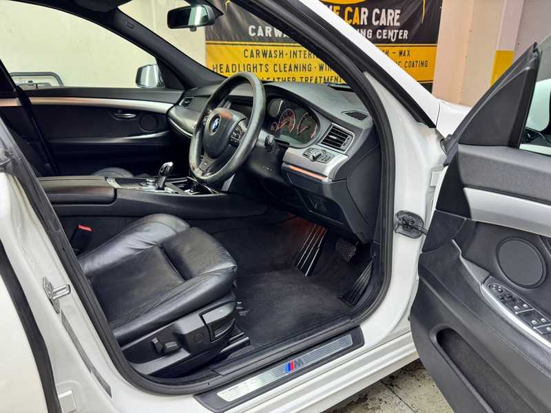 2012 BMW 5-Series 2,0L 2012 Cyprus