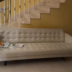 White leather 3-seater sofa, Limassol — Limassol - Zakaki