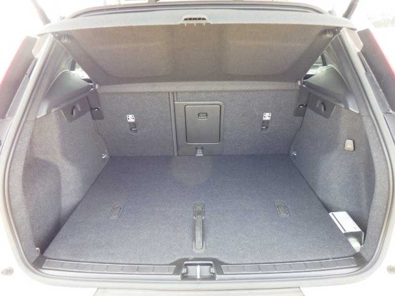 2023 Volvo XC40 2,0L 2023 Cyprus