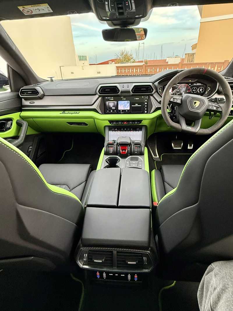 2025 Lamborghini Urus 4,0L 2025 Cyprus