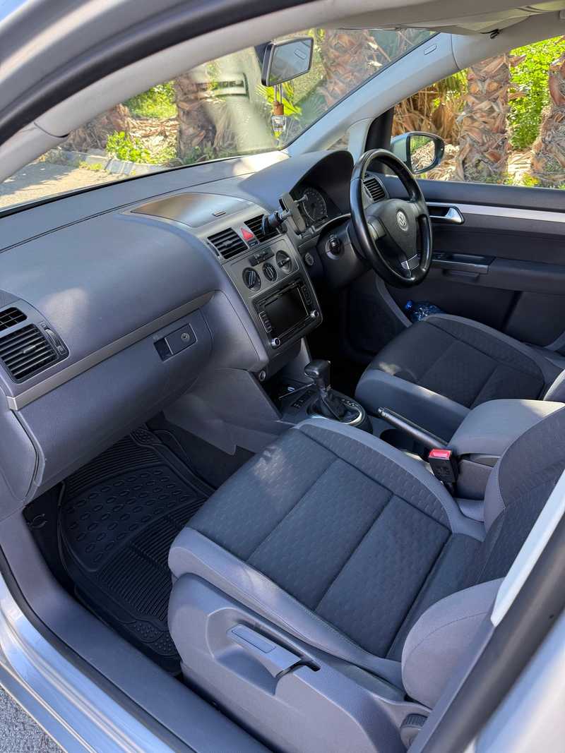 2010 Volkswagen Touran 1,4L 2010 Cyprus