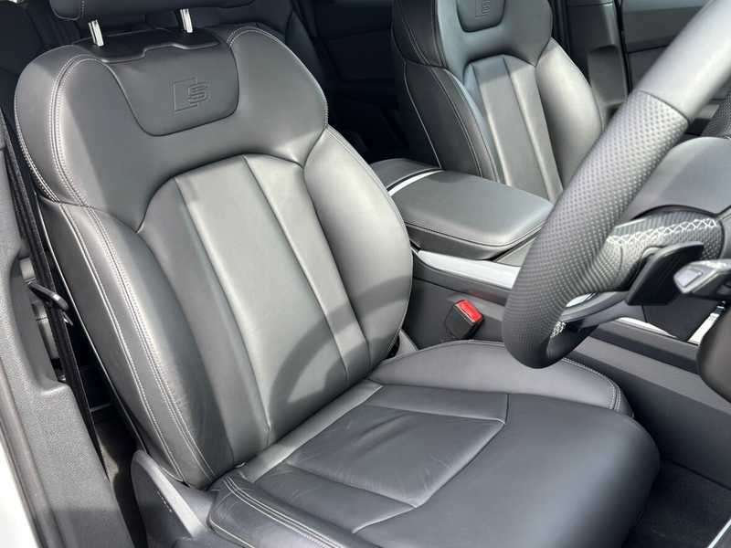 2024 Audi Q7 3,0L 2024 Cyprus