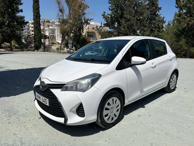 2015 Toyota Yaris 1,3L 2015 Cyprus