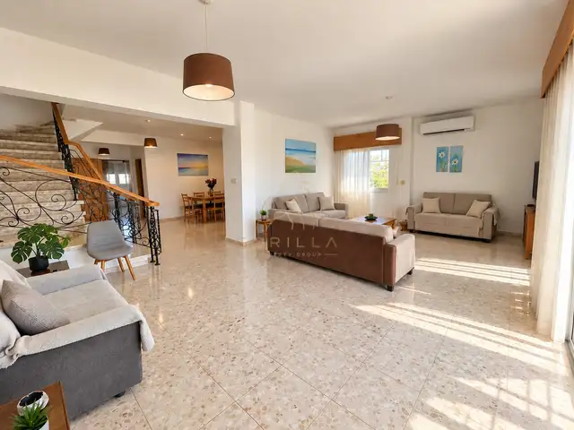  4-bedroom apartment to rent, Επαρχία Λεμεσού — Ιστορικό Κέντρο