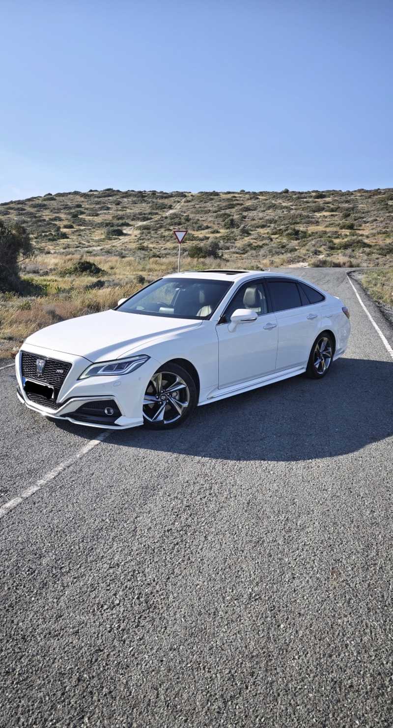 2020 Toyota Crown 2,5L 2020 Cyprus