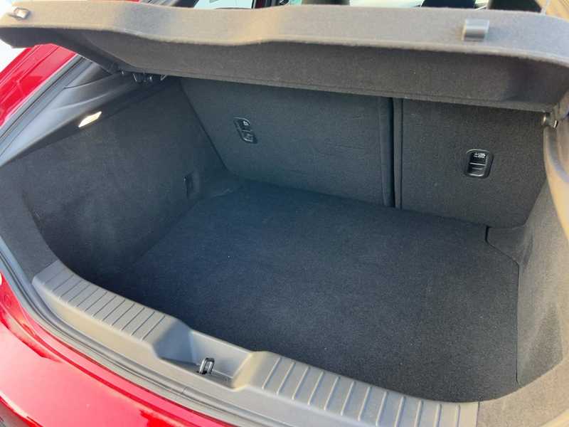 2022 Mazda 3 2,0L 2022 Cyprus