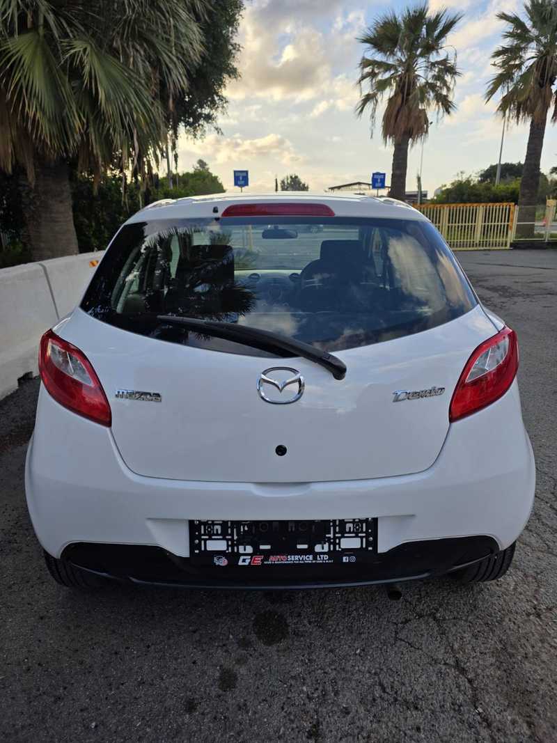 2011 Mazda Demio 1,3L 2011 Cyprus