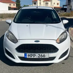 Ford Fiesta Van 1,5L 2016, Larnaca — Dromolaxia