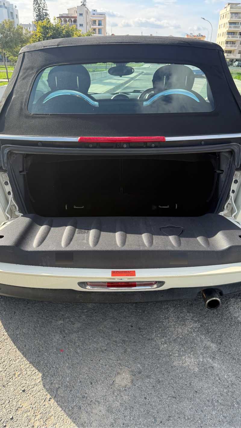 2013 Mini Convertible 1,6L 2013 Cyprus