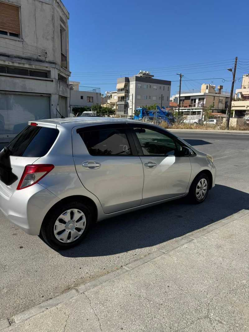 2013 Toyota Vitz 1,0L 2013 Cyprus