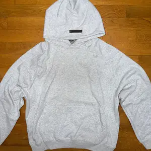 Fear of god essentials grey hoodie, Nicosia — Nicosia - Ag. Antonios