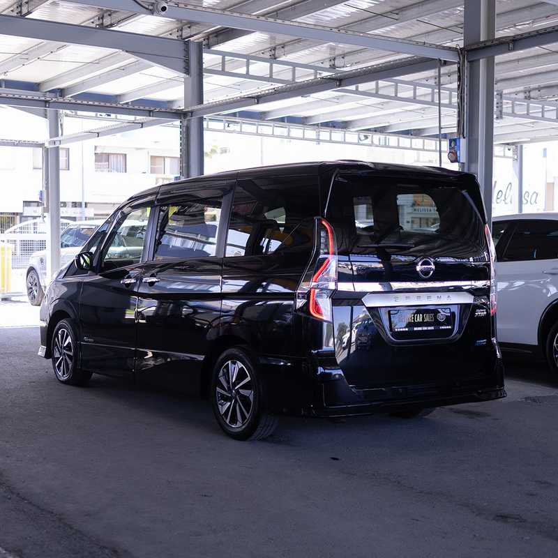 2022 Nissan Serena 2,0L 2022 Cyprus