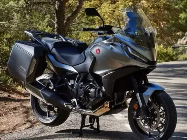 Nt 1100 honda touring bike, Limassol — Ekali - 4
