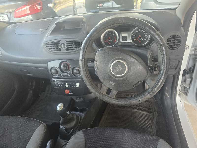 2010 Renault Clio 1,5L 2010 Cyprus