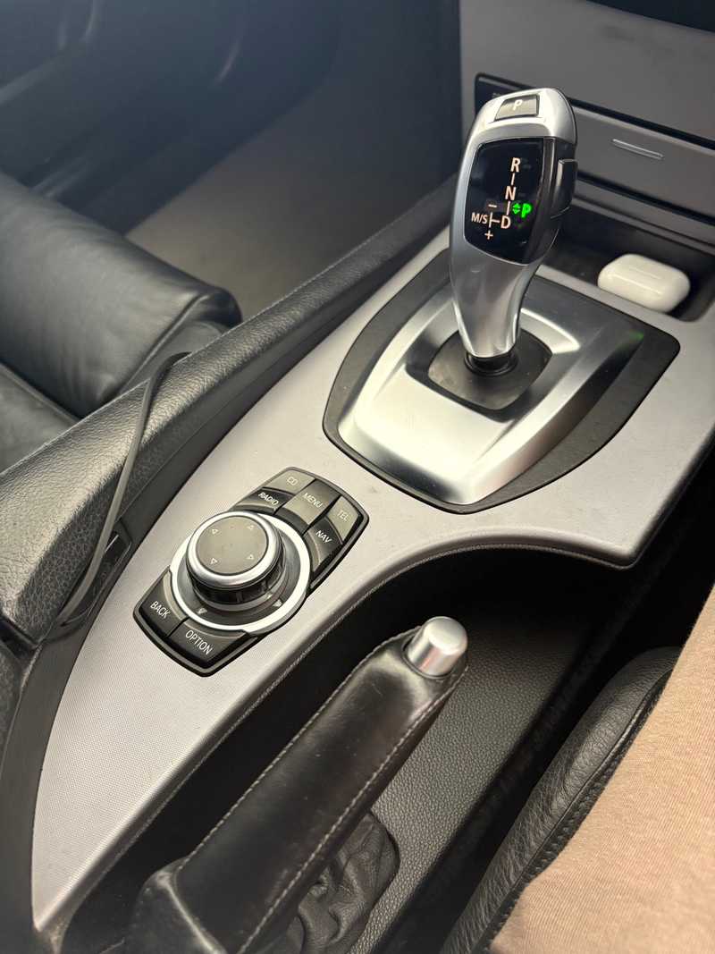2009 BMW 5-Series 2,0L 2009 Cyprus
