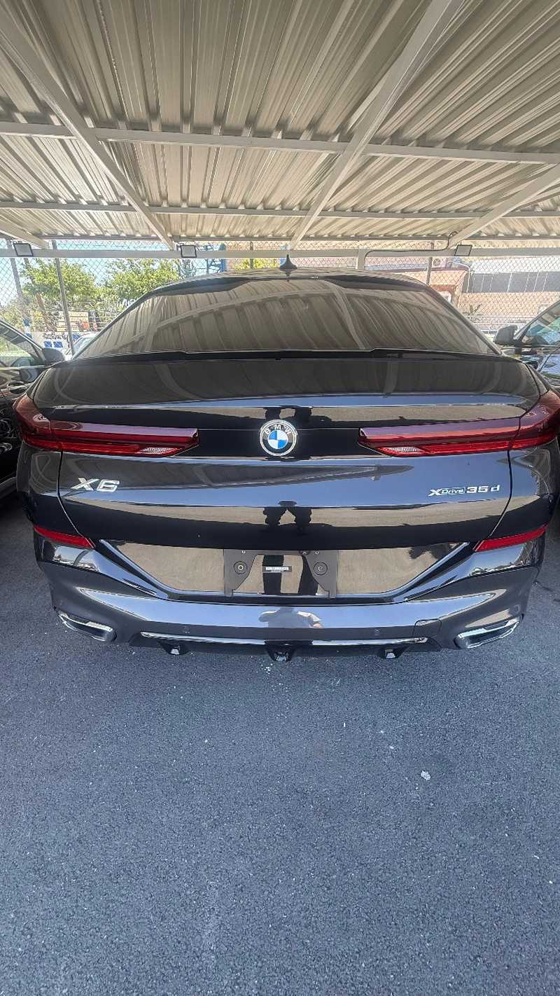 2021 BMW X6 3,0L 2021 Cyprus