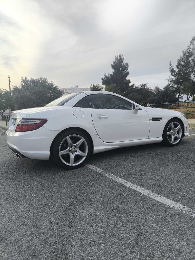 2015 Mercedes-Benz SLK-Class 2,2L 2015 Cyprus
