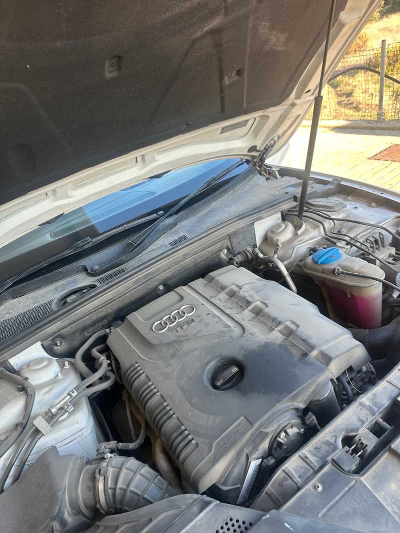 2010 Audi A5 2,0L 2010 Cyprus