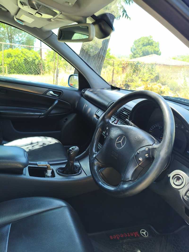 2003 Mercedes-Benz C-Class 2,0L 2003 Cyprus