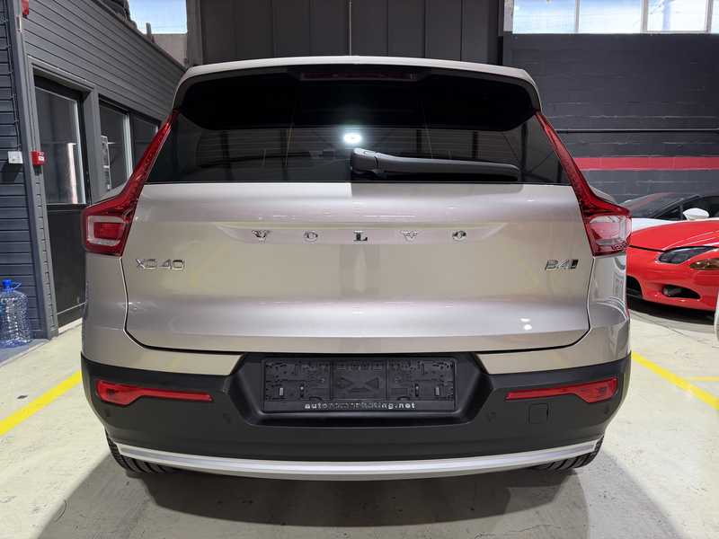 2022 Volvo XC40 2,0L 2022 Cyprus