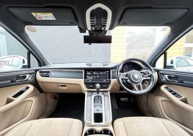 2022 Porsche Macan 2,0L 2022 Cyprus