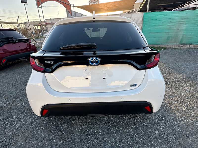 2022 Toyota Yaris 1,5L 2022 Cyprus