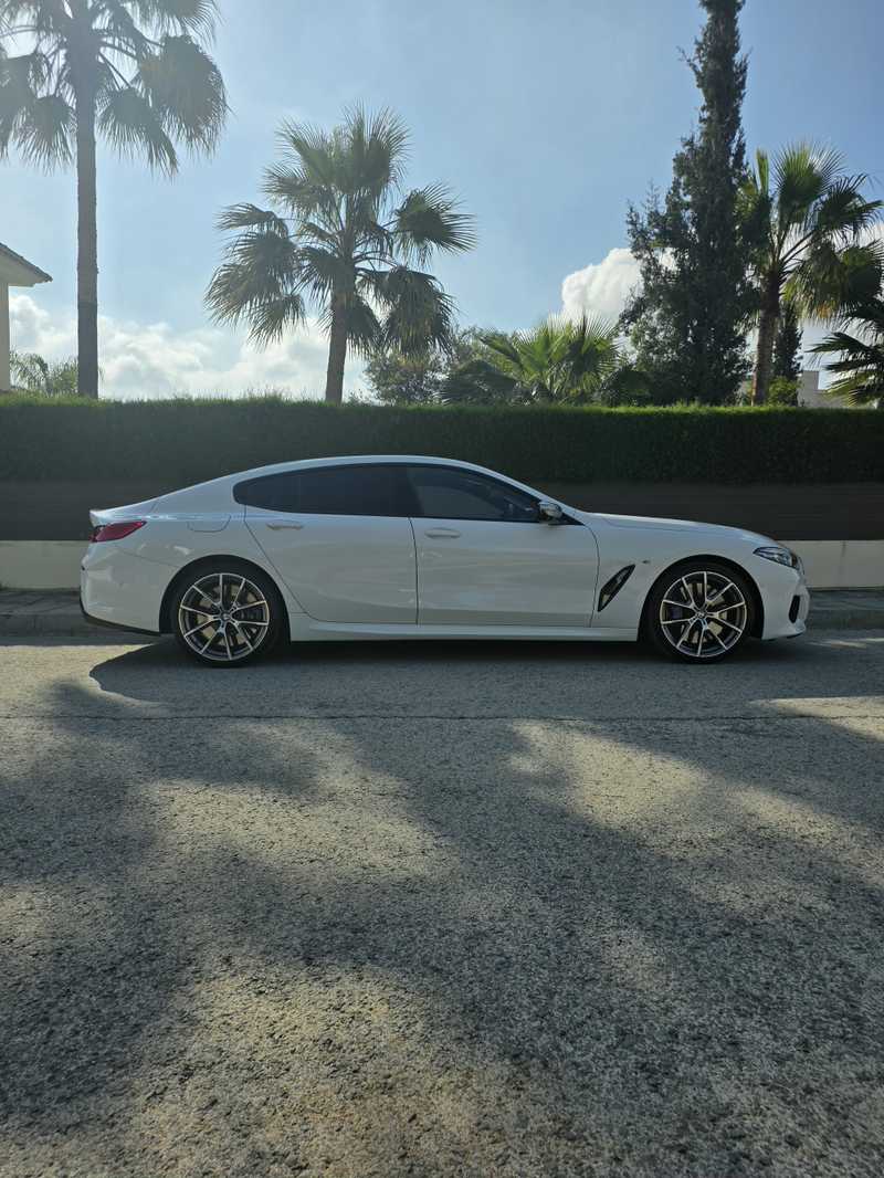 2021 BMW 8-Series 4,4L 2021 Cyprus