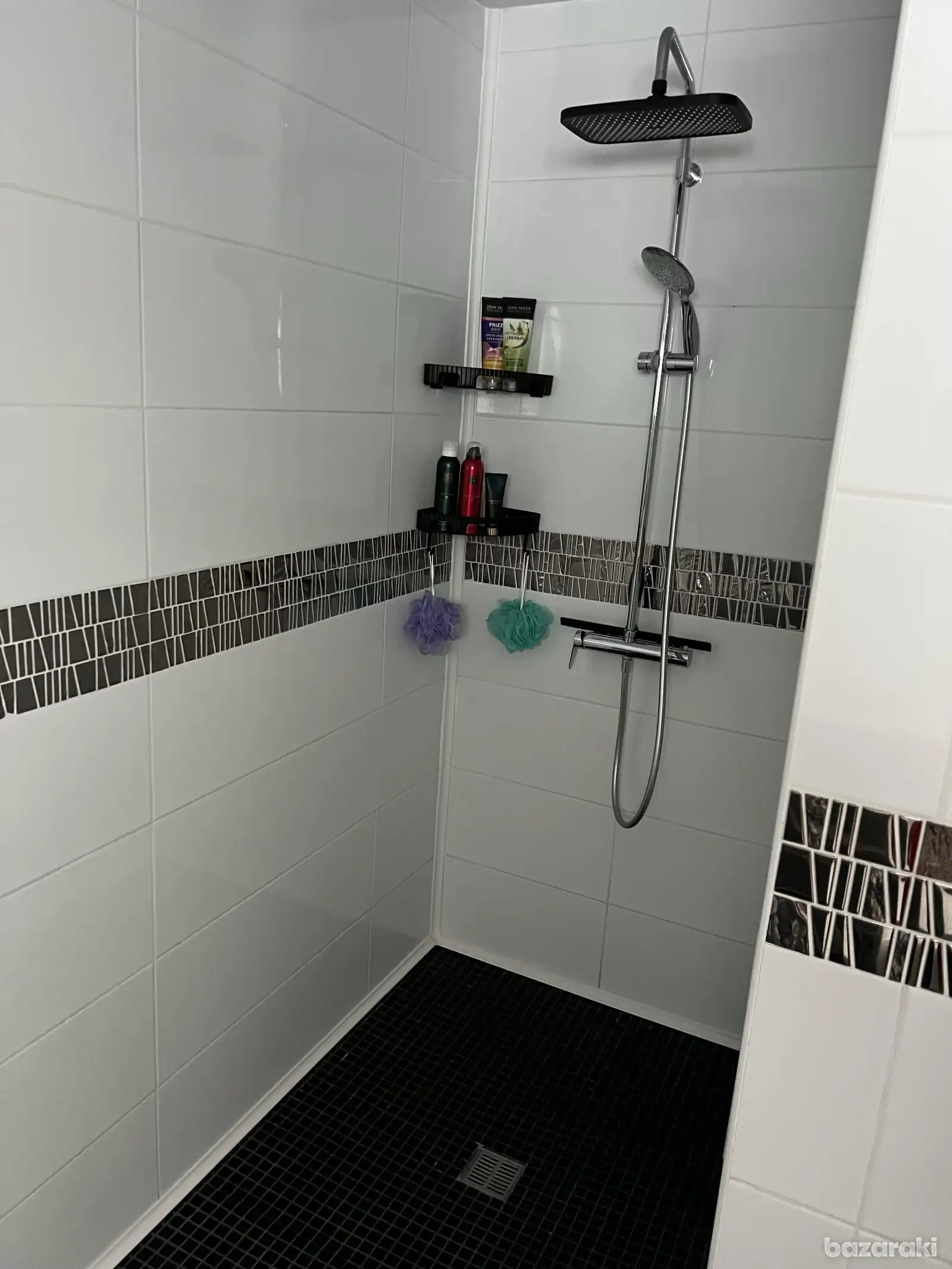 House, 3 bedrooms — 16