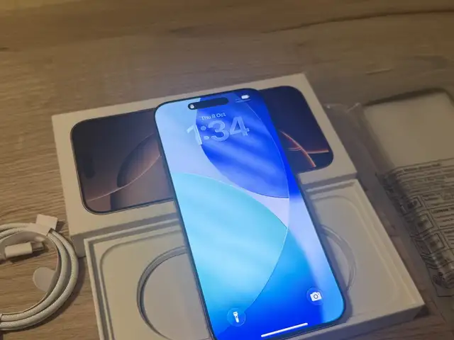 Iphone 16 pro max 256gb pristine condition battery 89 finalprice, Επαρχία Λευκωσίας — Στρόβολος - Σταυρός