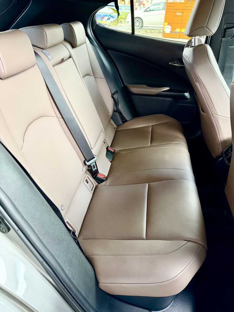 2023 Lexus UX 2,0L 2023 Cyprus