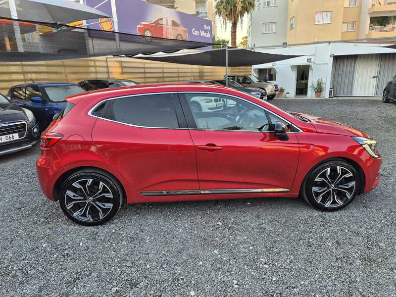 2022 Renault Clio 1,3L 2022 Cyprus