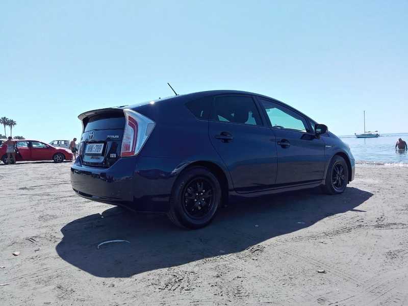 2014 Toyota Prius 1,8L 2014 Cyprus